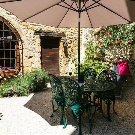 Villa La Tour in heart of Beynac Périgord Dordogne Esterno foto